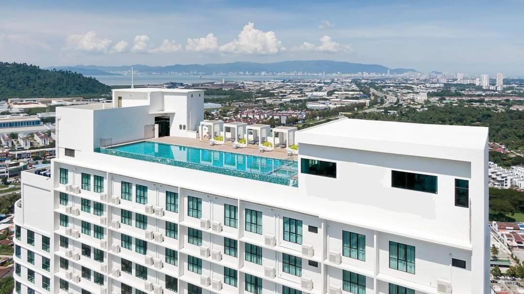 Lovely 2Room Suite6Pax@Sky Condo Juru Sentral Bukit Mertajam Exteriör bild