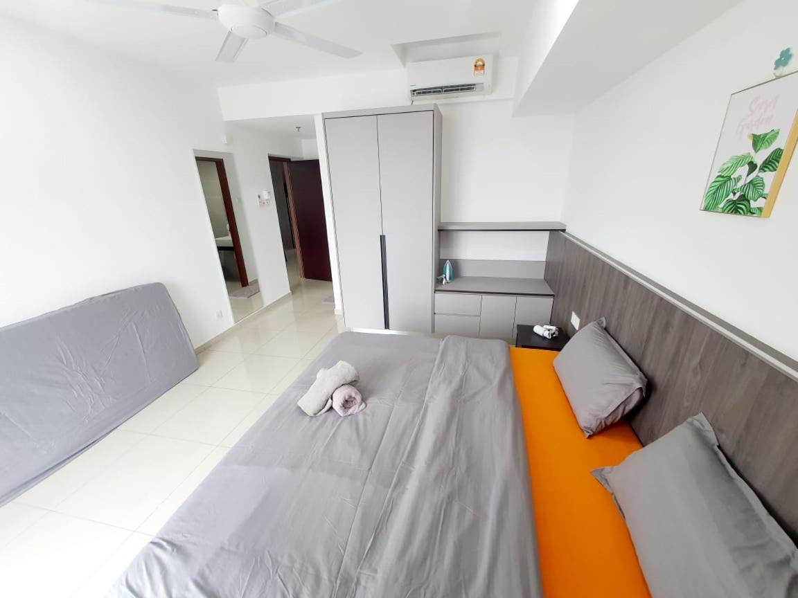 Lovely 2Room Suite6Pax@Sky Condo Juru Sentral Bukit Mertajam Exteriör bild